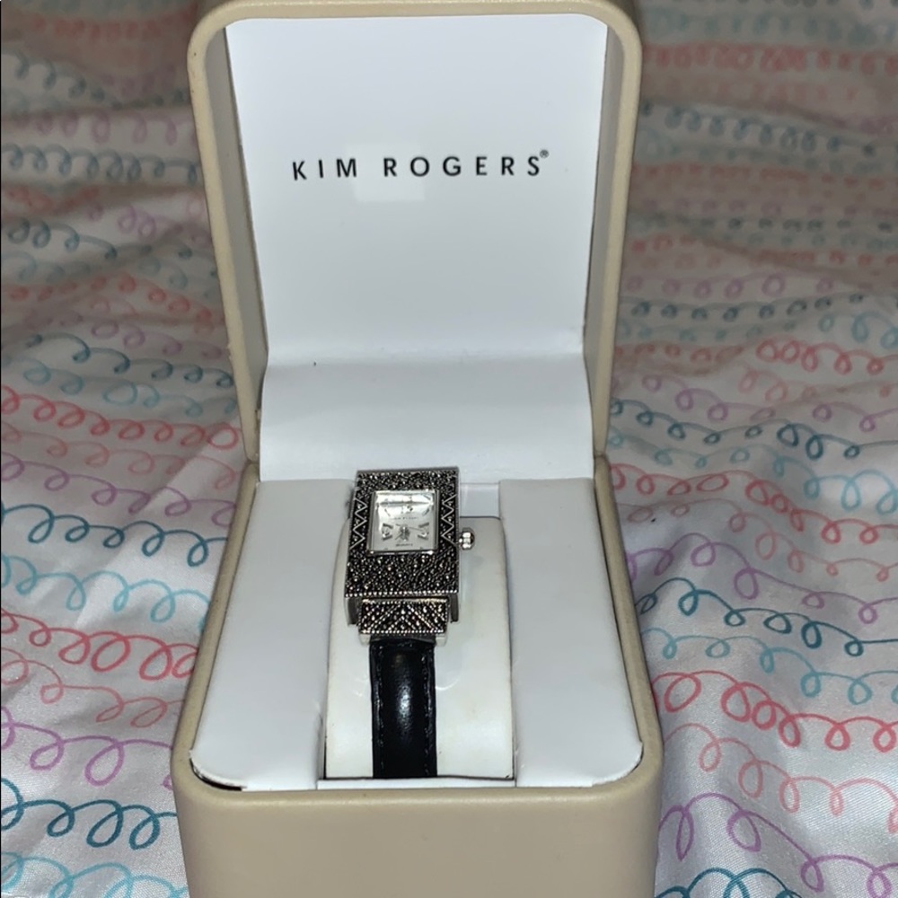 🌻2 for $25 🌻 Kim Rogers watch